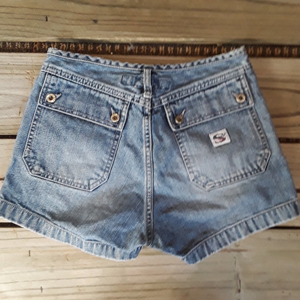 Vintage Silver jeans high rise jean shorts - Picture 7 of 11